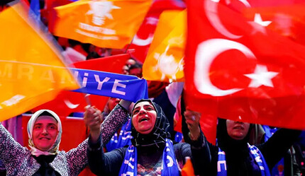 AK Parti kaçan oyların peşine düştü - politika