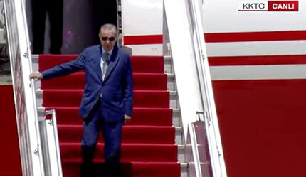 Sondakika! Cumhurbaşkanı Erdoğan Ercan Havalimanı'nın açılışı için KKTC'de - gundem
