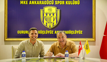 Ankaragücü Augsburg'dan ayrılan Polonyalı kaleci Rafal Gikiewicz'i transfer etti - spor