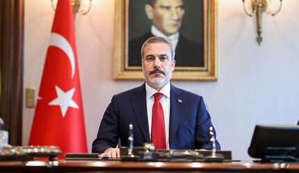 Bakan Fidan, Zardari ile Danimarka'daki alçak eylemi görüştü - gundem