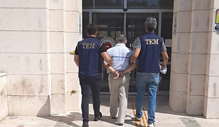 FETÖ üyesi saklandığı evde yakayı ele verdi - gundem