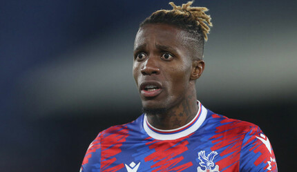 Süper Lig'de transfer çalımı! Galatasaray, Wilfried Zaha'yı KAP'a bildirdi - spor