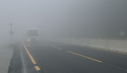 Bolu Dağı'nda ulaşıma yoğun sis engeli! 30 metreye kadar düştü - gundem