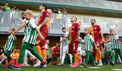 Galatasaray'ın yeni transferi Angelino Zalgiris maçında sakatlanarak oyuna devam edemedi - spor
