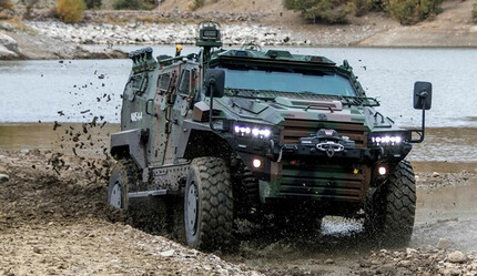 Dolanan mühimmatlı Türk zırhlısı geliyor: YÖRÜK ilk kez IDEF 2023'te sergiledi - teknoloji