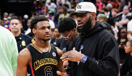 LeBron James'in 18 yaşındaki oğlu Bronny James antrenmanda kalp krizi geçirdi - spor