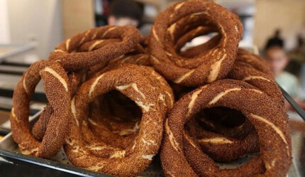Yedi ayda üçüncü zam: Uşak'ta simit fiyatları değişti - ekonomi