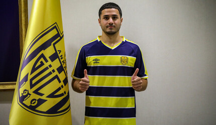 Ankaragücü gurbetçi orta oyuncusu Cem Türkmen'le 3 yıllık sözleşme imzaladı - spor