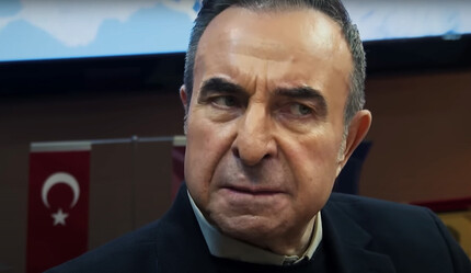 Arka Sokaklar’ın Rıza Baba’sı rakiplerine gözdağı verdi, herkese meydan okudu - medya