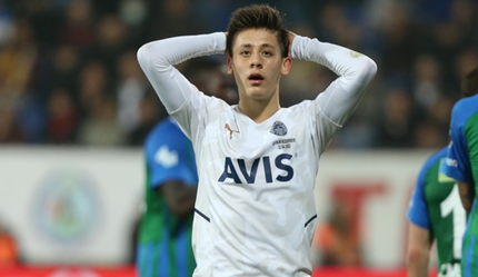 ARDA GÜLER NEDEN SAKATLANDI? Arda Güler'in sağlık durumu nasıl, ne zaman sahalara geri dönecek? - spor