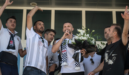 Beşiktaş'ın yeni yıldızı Rebic imza için İstanbul'da - spor