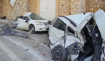 Antalya'da kontrolden çıkan beton mikseri 11 aracı hurdaya çevirdi - futbol