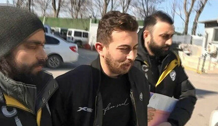 Böyle evlat olmaz olsun! Öldürdüğü babasının kredi kartıyla sevgilisine alışveriş yaptı - gundem