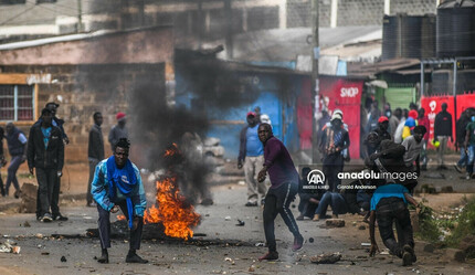 Kenya'da polisten aşı güç uygulaması: 10 kişi hayatını kaybetti - dunya