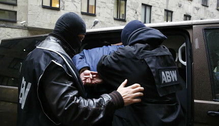 Polonya'da Rus casusluk şebekesine operasyon - dunya