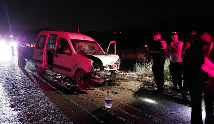 Hatalı sollamanın bedeli ağır oldu: 2 ölü, 6 yaralı - gundem