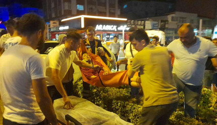 Korkunç kaza! İki otomobil kafa kafaya çarpıştı: Onlarca yaralı var - gundem