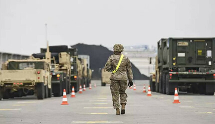 Polonya, Belarus sınırına ilave 2 bin asker gönderecek - dunya