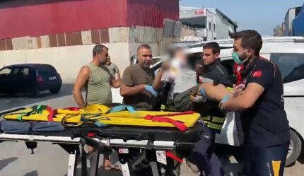 Mersin’de korkutan kaza: Yaralanan 2 kız çocuğundan biri otomobilde sıkıştı - gundem