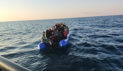 İzmir’de 45 düzensiz göçmen yakalandı - dunya
