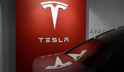 Ölümlü kazaya yol açmıştı! Tesla yeniden soruşturmayla karşı karşıya - guncel