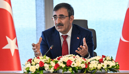 Cevdet Yılmaz 'üç sac ayağı'na dikkat çekti, OVP'nin hedefini açıkladı: Tek haneli enflasyon - ekonomi
