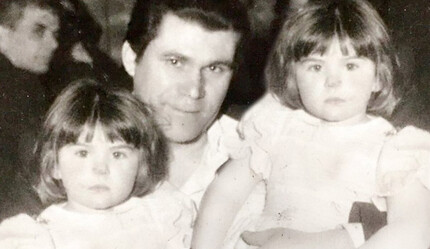 Paylaştığı fotoğrafla geçmişi andı… Bu küçük kız şimdi 46 yaşında, 2 çocuk annesi - magazin