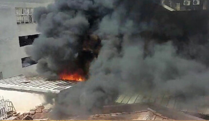 Bomba gibi patladı: Korku ve panik anları kamerada - dunya