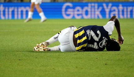 Fenerbahçe - Gaziantep FK maçında sakatlanan Bright Osayi Samuel oyuna devam edemedi - spor