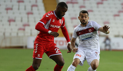 ÖZET Sivasspor - Samsunspor (1-1 Maç Sonucu) Sivas'taki ilk hafta mücadelesinde birlik beraberlik - spor