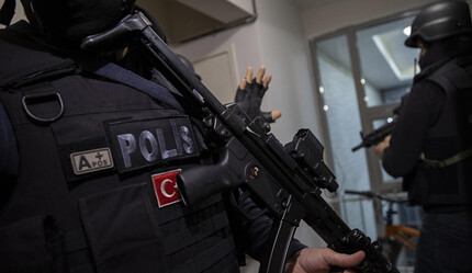 İzmir'de 63 uyuşturucu operasyonu: 37 tutuklama - gundem