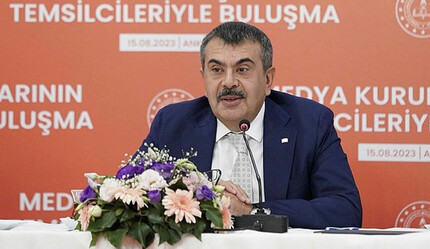 Son dakika... Bakan Tekin: Sınıf tekrarı geri dönüyor - haberler