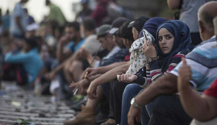 Arap ülkeleri, Suriye yönetiminden mültecilerin dönüşü için yardım istedi - dunya