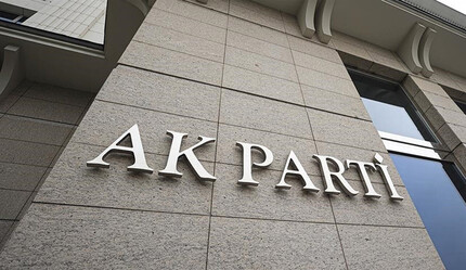 Ekrem İmamoğlu adaylığını açıkladı! AK Parti'den ilk yorum geldi - politika