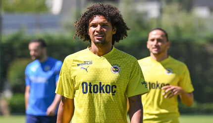 Fenerbahçeli Willian Arao'nun yeni takımı belli oldu! İmzaya gitti, havalimanında karşılandı - spor