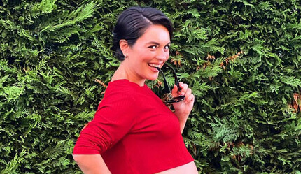 Erkek bebek bekleyen Ezgi Mola’dan yeni pozlar… Ünlü dostlarından yorum gecikmedi - magazin