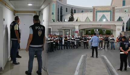 7 ilde eş zamanlı operasyon! Dolandırıcılar kıskıvrak yakalandı - gundem