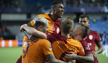 Galatasaray Molde'yi devirdi, grupların kapısını araladı - spor