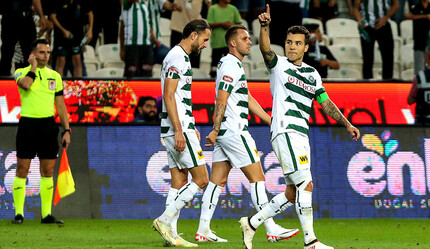 ÖZET Konyaspor - Gaziantep FK (2-0 Maç Sonucu) Yeşil-Beyazlılar'dan 3. haftada 3 puanlı açılış - spor