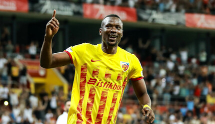 ÖZET Kayserispor - Samsunspor (2-1 Maç Sonucu) Transfer yasağına rağmen 3 puan! - spor