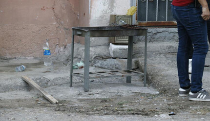 Adana'da bahçede mangal yapan bir kişi ailesini kurşuna dizdi: Ölü ve yaralılar var - gundem