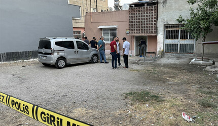 2 kişiyi öldürüp 3 kişiyi yaraladı: Tedavi gördüğü hastanede hayatını kaybetti - gundem