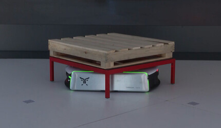 Yerli lojistik robot 'TARQAN' Ankara TEKNOFEST'te ziyaretçilerle buluştu - teknoloji