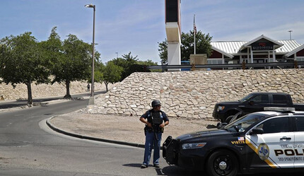 Alışveriş merkezinde silahlı saldırı paniği - dunya