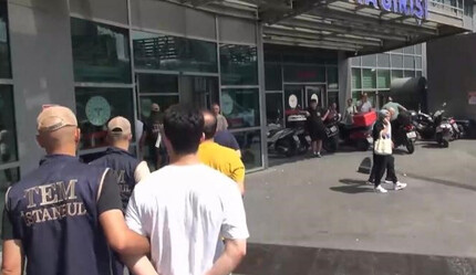 İstanbul'da FETÖ'nün hücre evlerine operasyon! Yakalanan 5 şüpheli tutuklandı - gundem