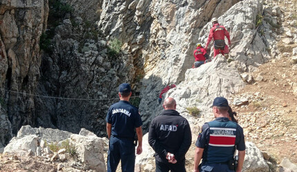 Dağcıyı bin 200 metre derinlikte tutsak eden hastalık: Kendiliğinden çıkacak - gundem