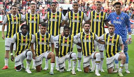Fenerbahçe, UEFA kadrosunu bildirdi! İsmail Kartal yeni transfer liste dışı bıraktı - spor