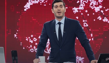 Burak Deniz kendisini öven ünlü haber spikeri Emre Buga’ya meydan okudu - medya