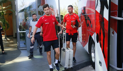 A Milli Takım, Japonya maçı için Hollanda'ya uçtu - spor