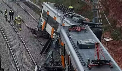 İspanya'da tren raydan çıktı: Çok sayıda ölü var - dunya